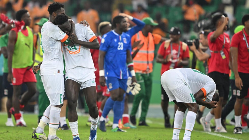 CAN 2023 : Sortie dramatique des joueurs ivoiriens, entourés de larmes et d'une escorte