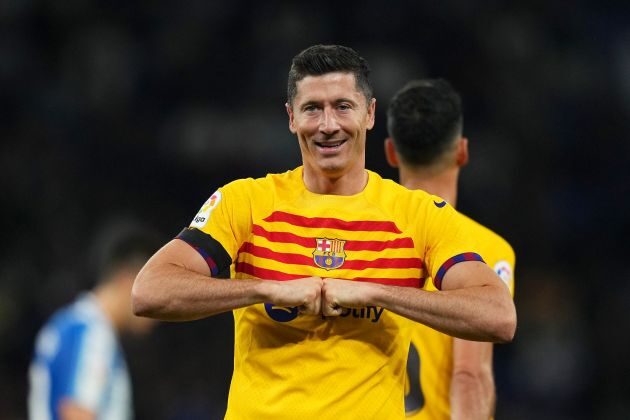 Lewandowski ne tremble pas et transforme le pénalty pour le 3e but du Barça contre Barbastro