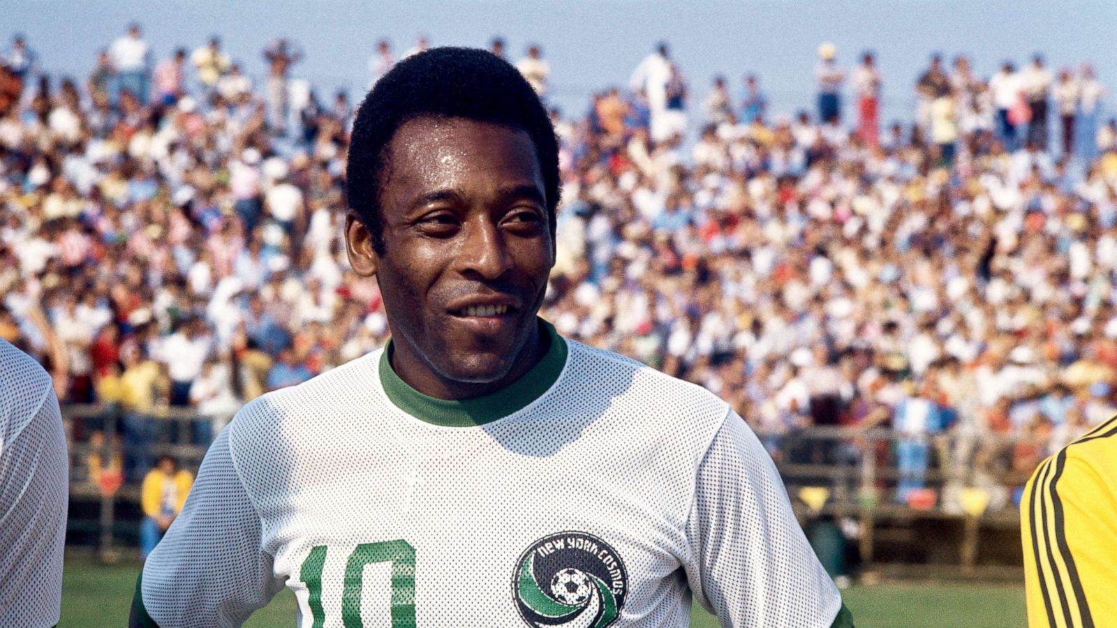 01 : Pelé (Brésil) meilleurs footballeurs noirs