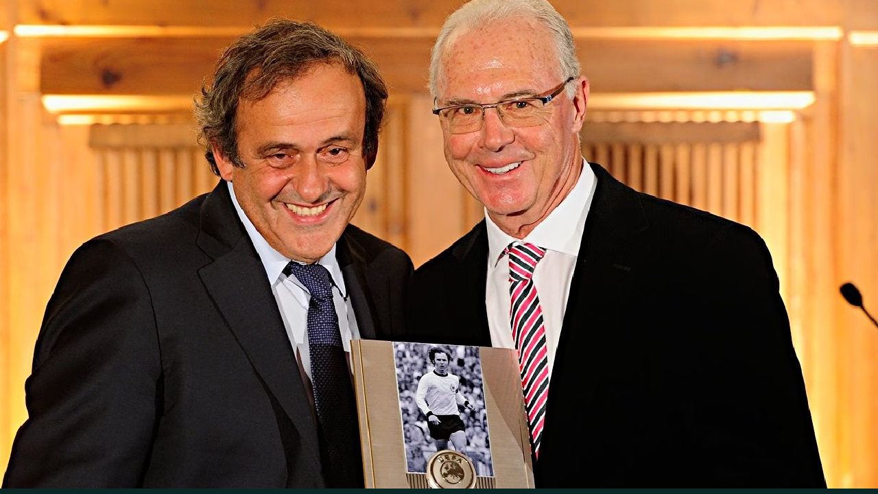 Qui est vraiment Franz Beckenbauer, le meilleur défenseur de l'histoire, parti à 78ans?