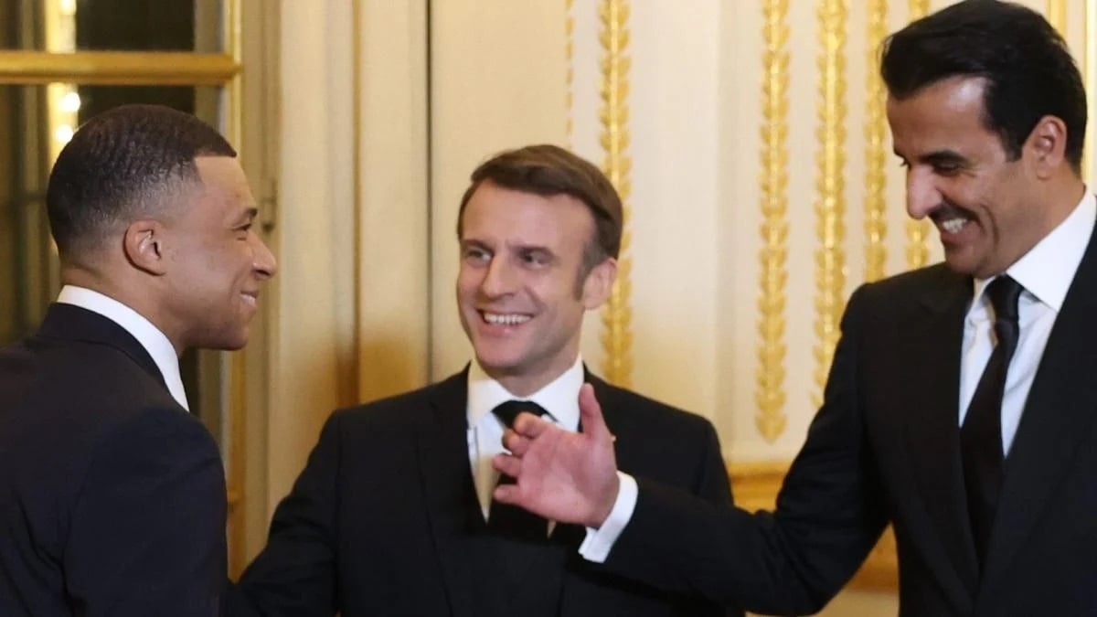 France : Emmanuel Macron se plie sur la situation de Kylian Mbappé (25 ans)