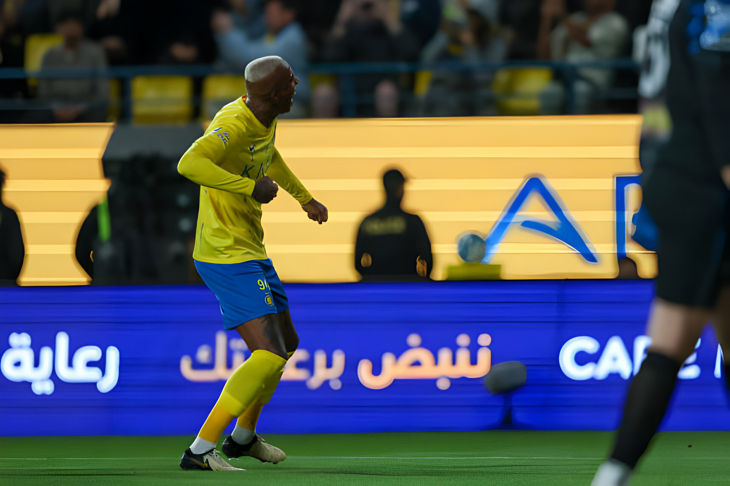 VIDEO : BUUT ! Sans Ronaldo, Talisca porte Al Nassr avec un triplé magistral