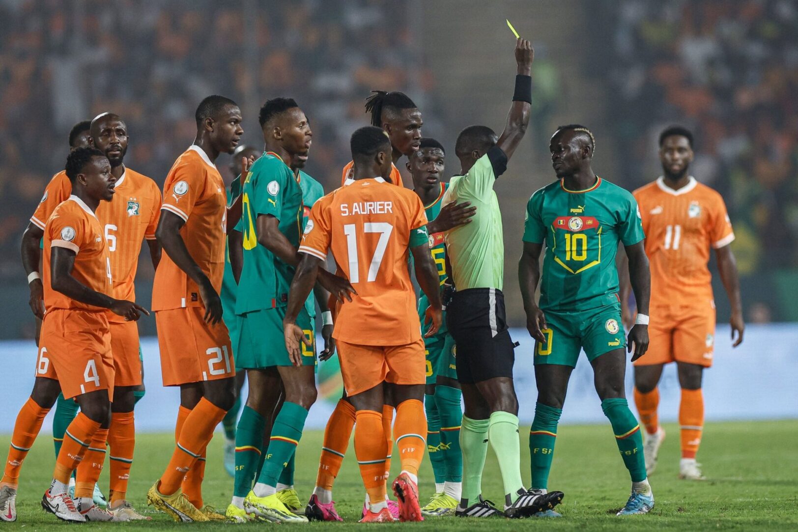 CAN 2023 : Pierre Ghislain Atcho, l'arbitre du match Sénégal - Côte d'Ivoire puni par la CAF