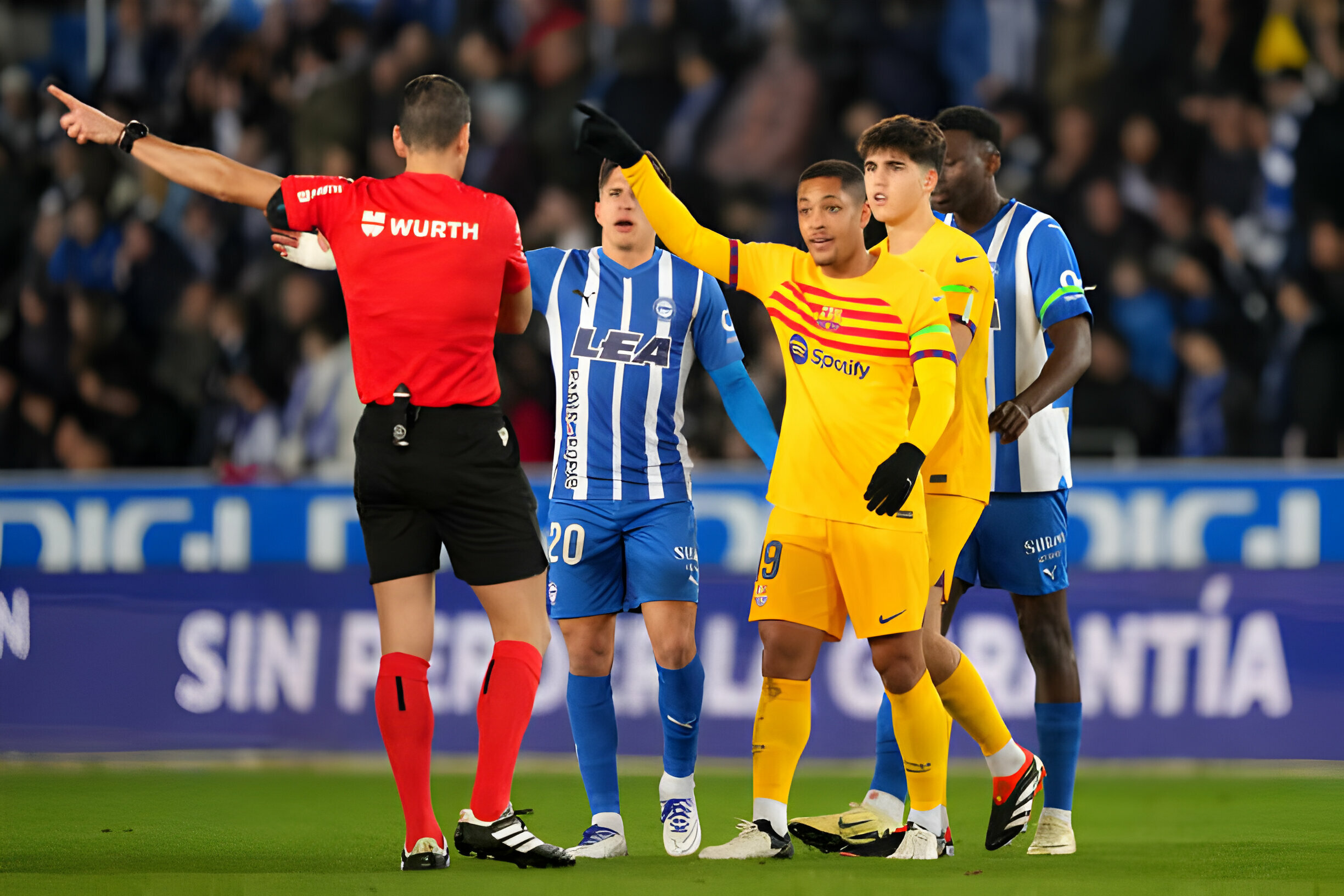 Le gros déballage de Vitor Roque : « Ce que l’arbitre m’a dit avant l’expulsion »