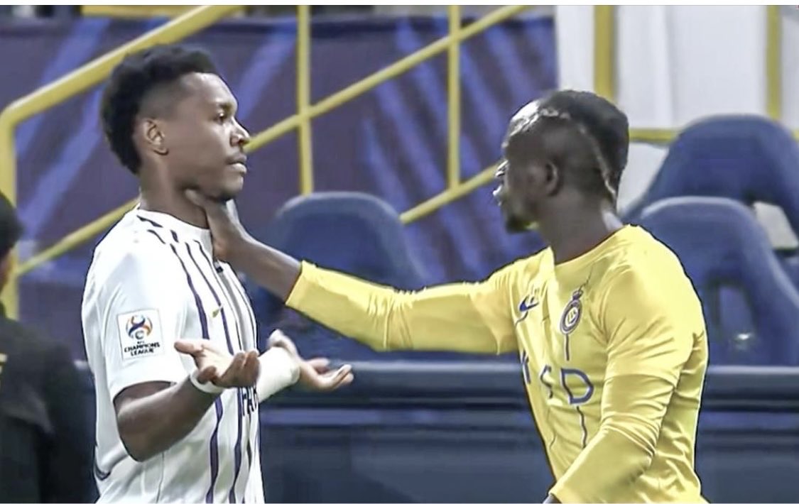 Al Nassr : Le gros pétage de plomb de Sadio Mané en plein match (VIDÉO)