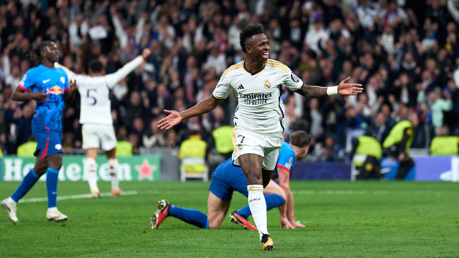 VIDÉO : BUUTT ! Brahim Diaz et Vinicius scellent la victoire du Real Madrid face à Osasuna