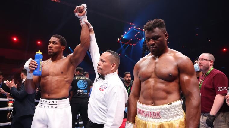 « Le KO est monumental » : la réaction de Nabil Djellit après l'humiliation de Francis Ngannou 2 « Le KO est monumental » : la réaction de Nabil Djellit après l'humiliation de Francis Ngannou