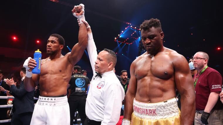 Après avoir mis KO Francis Ngannou, Joshua prévient déjà Tyson Fury et Oleksandr Usyk