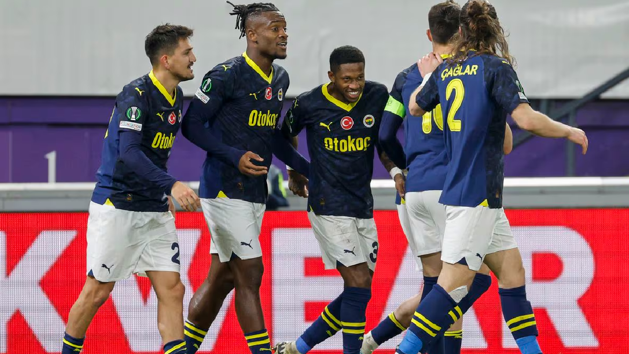 Europa Conference League : Batshuayi porte Fenerbahçe, la Fiorentina bat le Maccabi Haifa