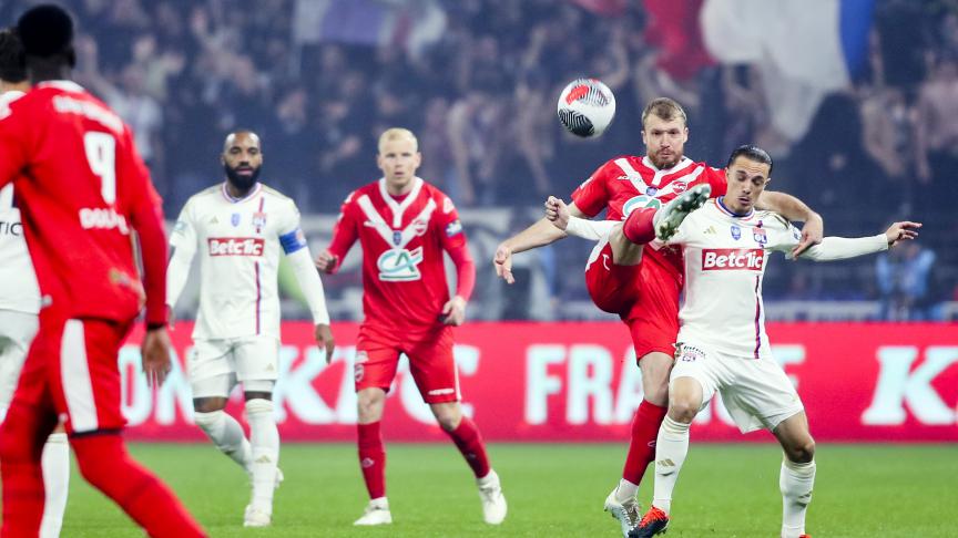 Coupe de France : Lyon étrille Valenciennes et se qualifie pour la finale