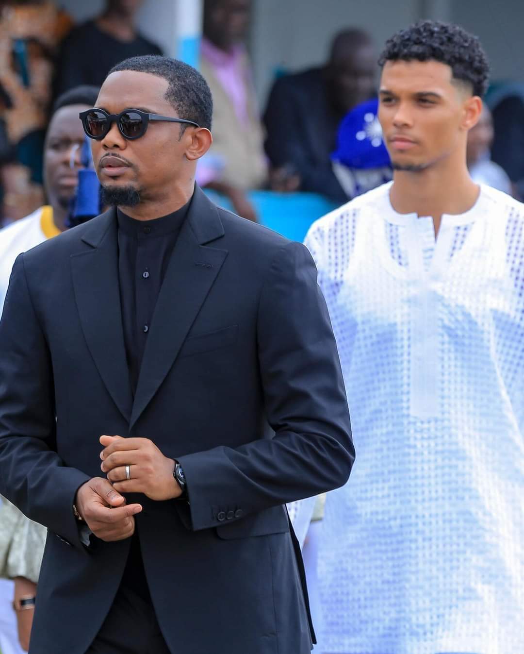 « Papa tu es le reflet de... » : Émouvant hommage d’Etienne Eto’o à son père Samuel Eto’o