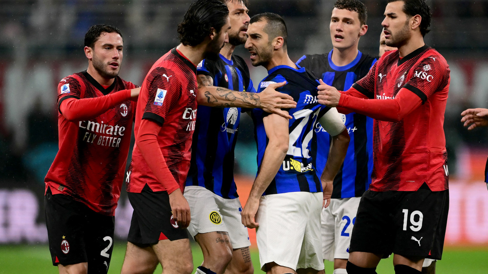 L’Inter Milan sacré champion d’Italie sur le terrain de son rival AC Milan !