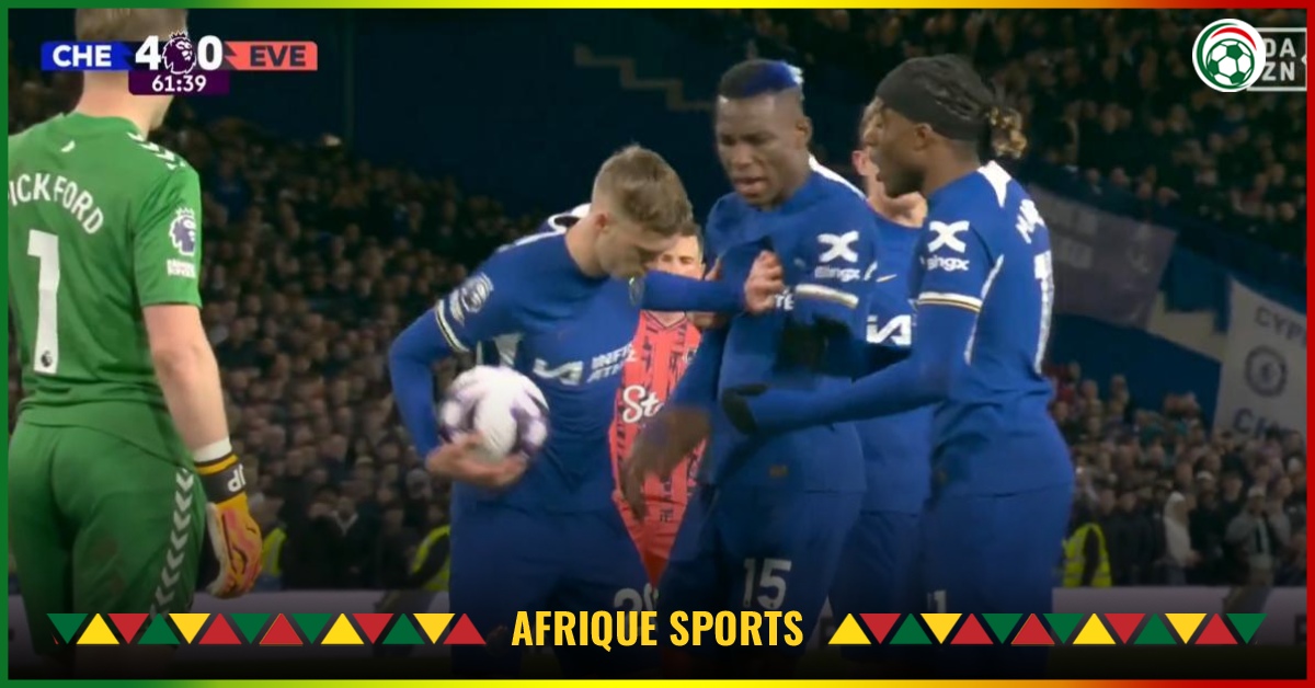 Chelsea : Palmer, Madueke et Jackson s’embrouillent pour un… penalty ! (VIDEO)
