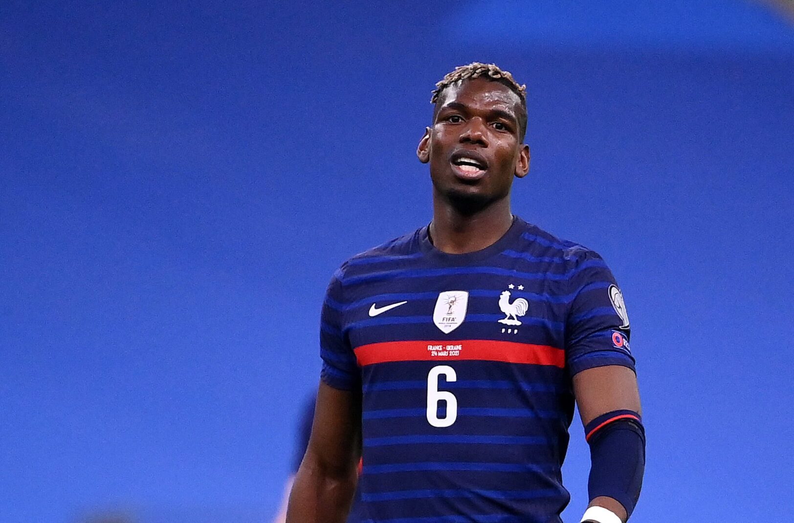 Paul Pogba débarque à Dakar en quête de répit