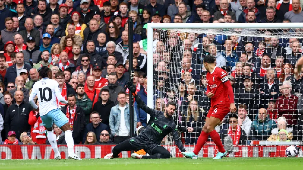 Premier League : Mohamed Salah et Liverpool se loupent à domicile, le titre s’échappe