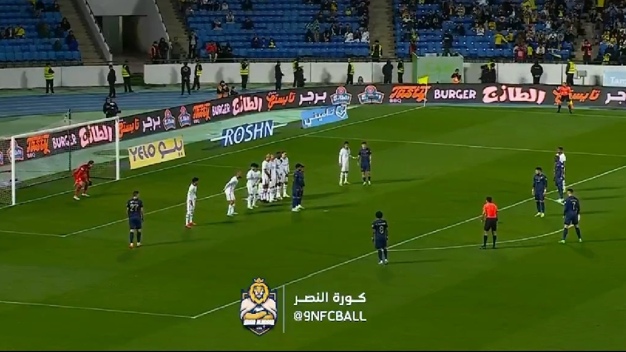 Al Nassr : Cristiano Ronaldo inscrit deux superbes coups francs directs en 20 min (VIDEO)