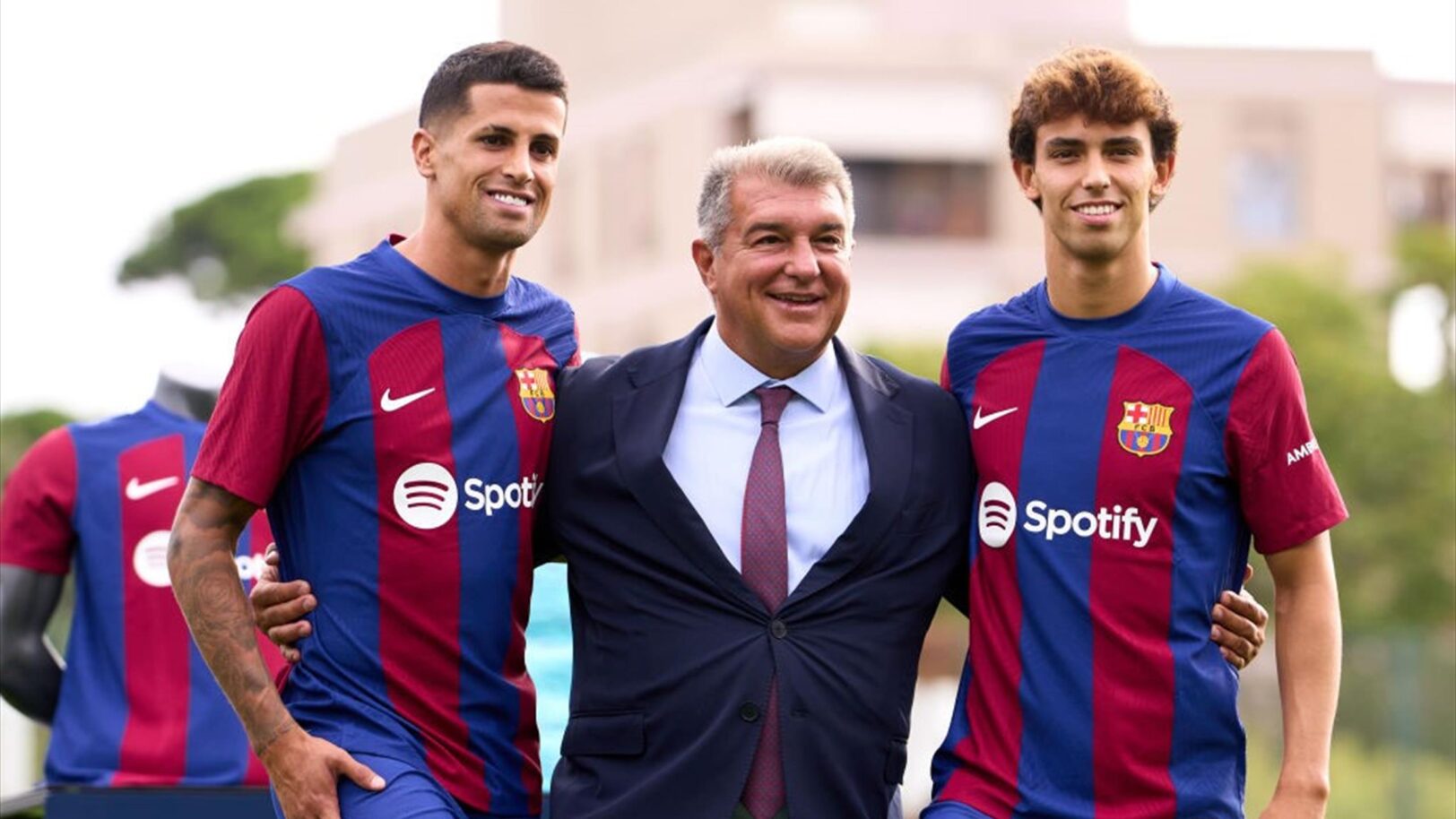 Barça : Première bombe de Hansi Flick, deux cadres sur le Départ ?