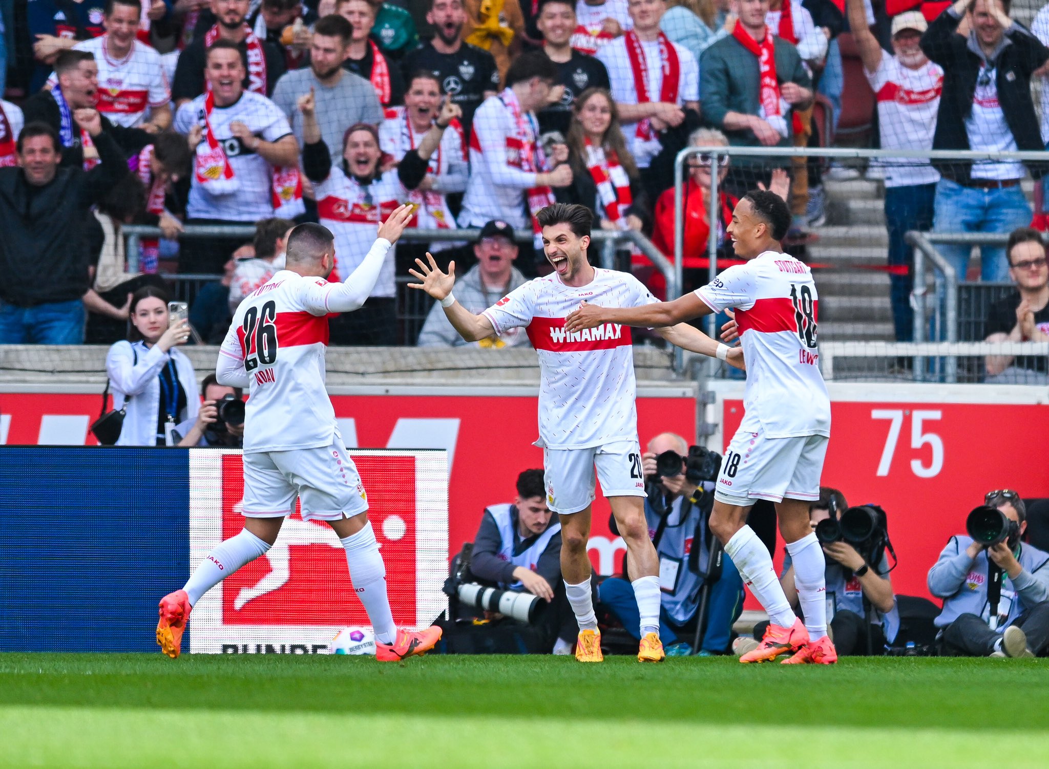 Le Bayern Munich s’incline à Stuttgart et ne se rassure pas avant le Real Madrid  