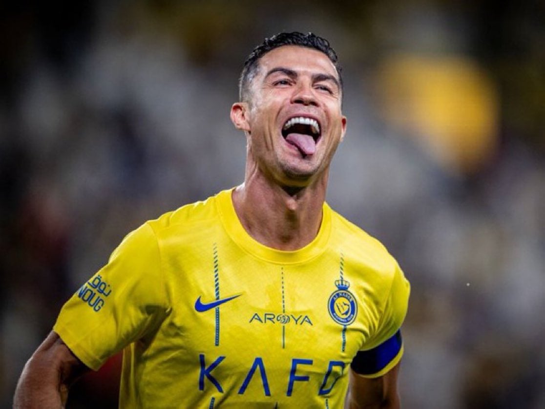 Cristiano Ronaldo marque enfin et s’offre un record légendaire en Arabie Saoudite (VIDEO)