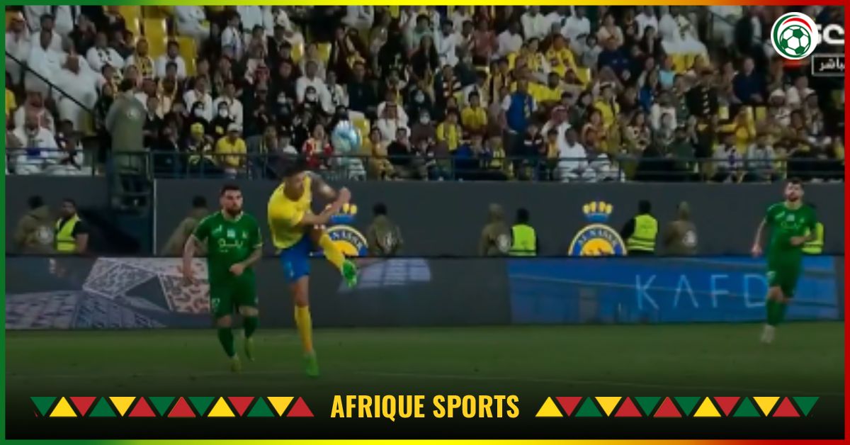 VIDEO : Magnifique volée de Cristiano Ronaldo pour permettre à Al Nassr de mener au score