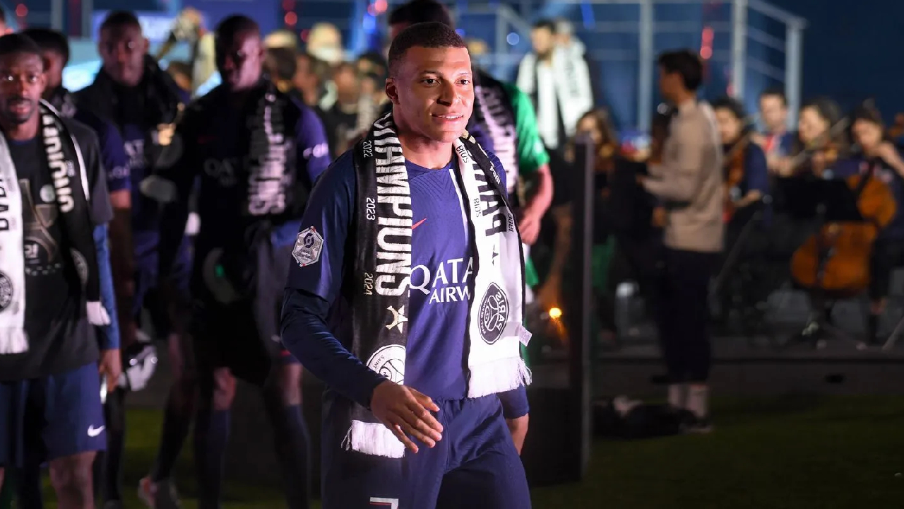 La révélation inattendue de Fabrizio Romano sur le dossier Kylian Mbappé : "Le Real Madrid va..."