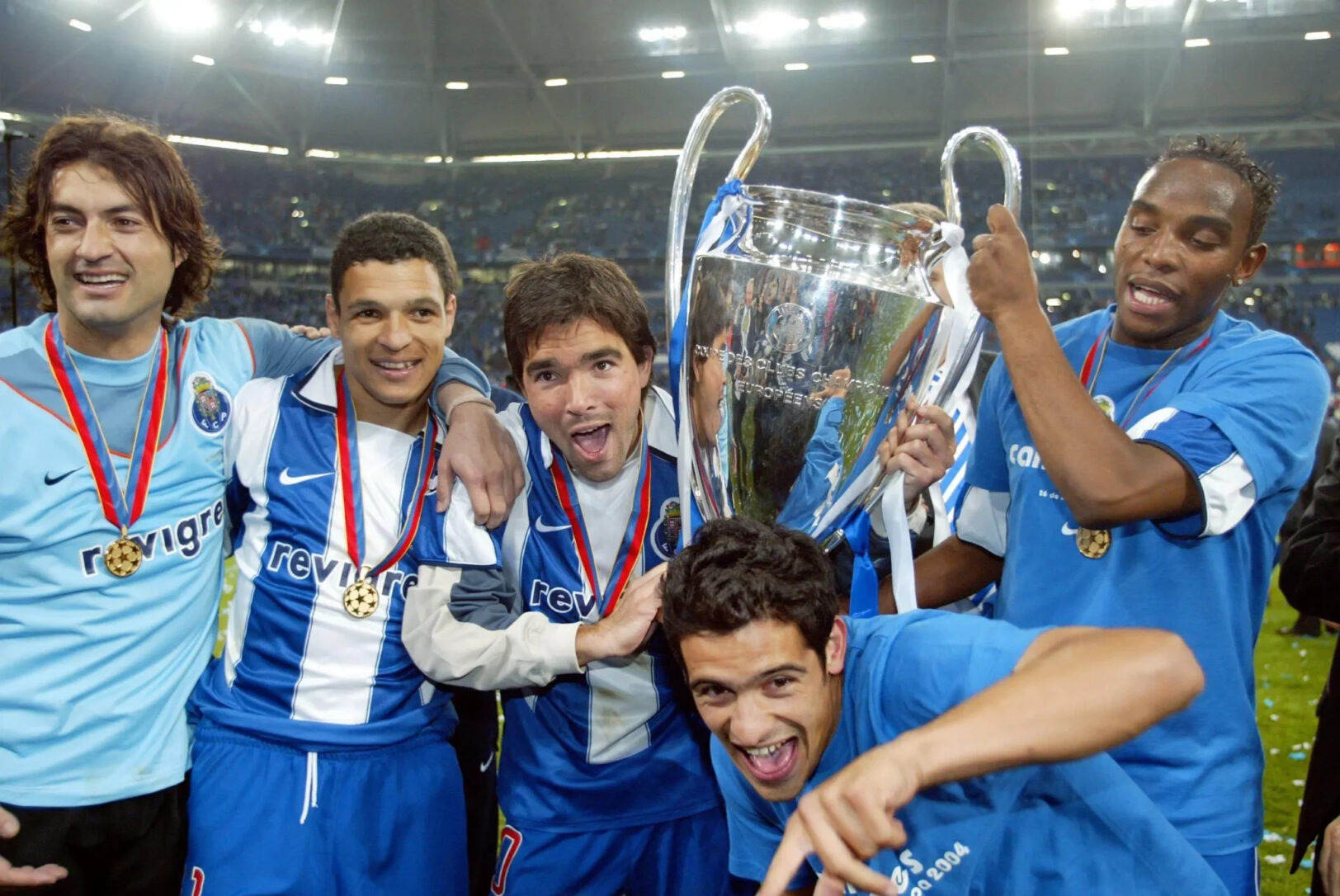 Voici le classements des 25 joueurs africains qui ont gagné la Ligue des champions 7 Benni McCarthy (Afrique du Sud)