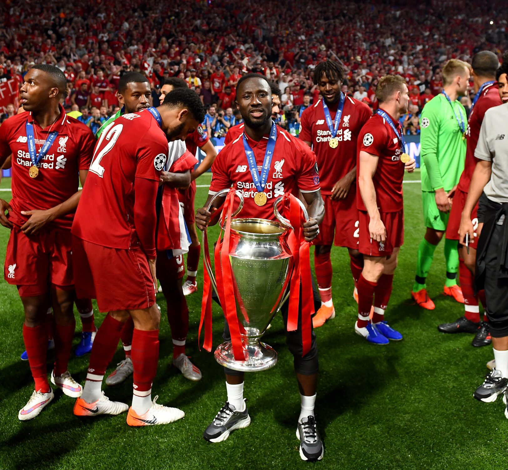 Voici le classements des 25 joueurs africains qui ont gagné la Ligue des champions 20 Naby Keita (Guinée)