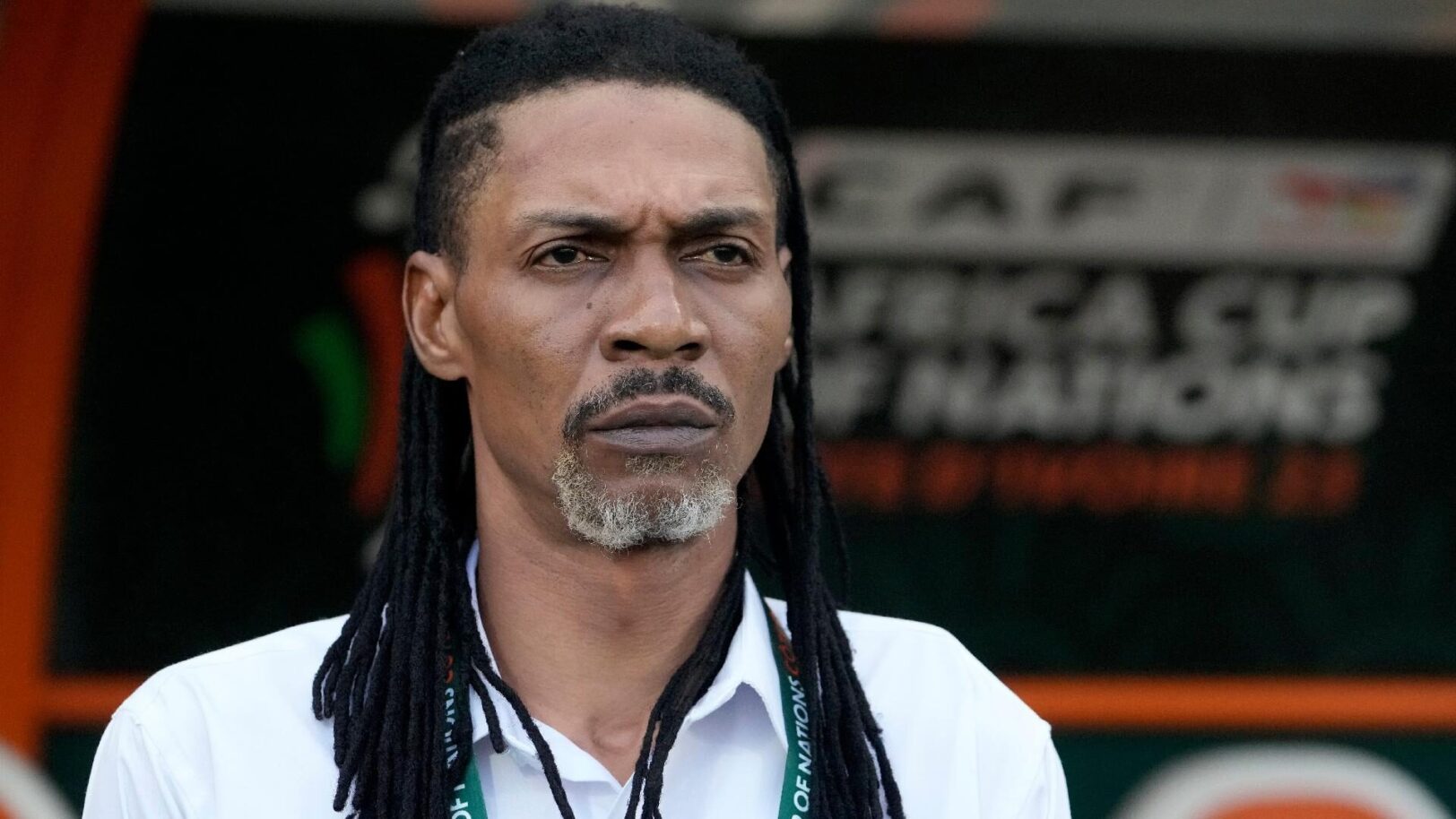 Rigobert Song sort du silence et envoie un message aux Lions indomptables