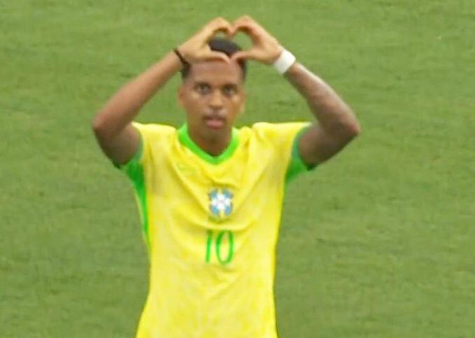 Le magnifique but de Rodrygo avec le Brésil sur une bonne passe de Raphinha 1 Le magnifique but de Rodrygo avec le Brésil sur une bonne passe de Raphinha