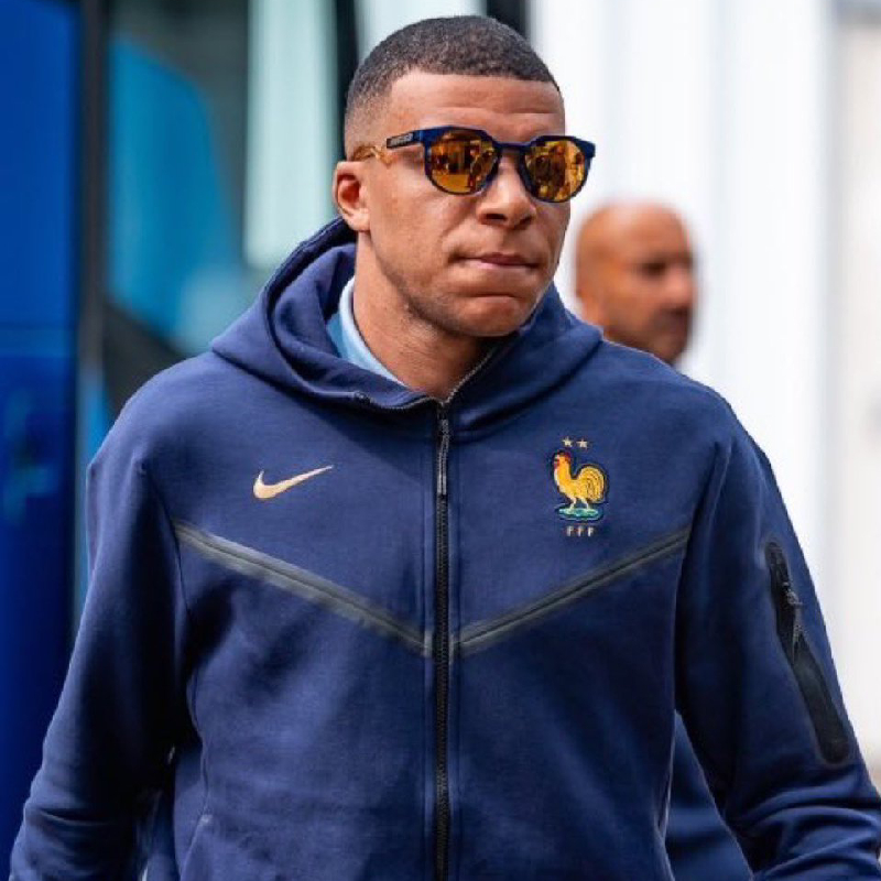 Euro 2024 : La folle image de Kylian Mbappé avec les Bleus, la veille du choc du groupe D