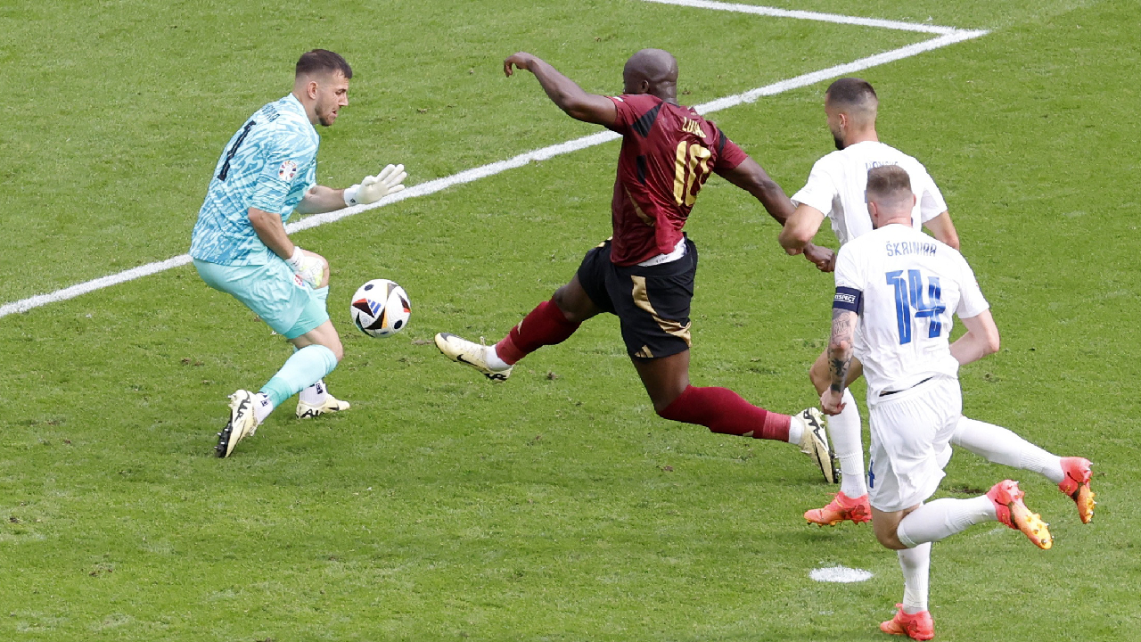 VIDÉO : Le raté spectaculaire de Romelu Lukaku face à la Slovaquie à l'Euro 2024