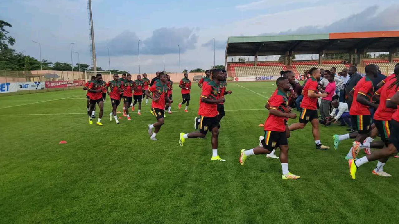Bras de fer entre Eto'o et le MINSEP : Bryan Mbeumo et les joueurs ont clairement tranché