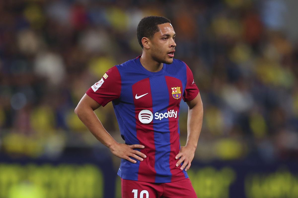 Transfert : Vitor Roque sabote les plans du Barça, Joan Laporta dans la tourmente