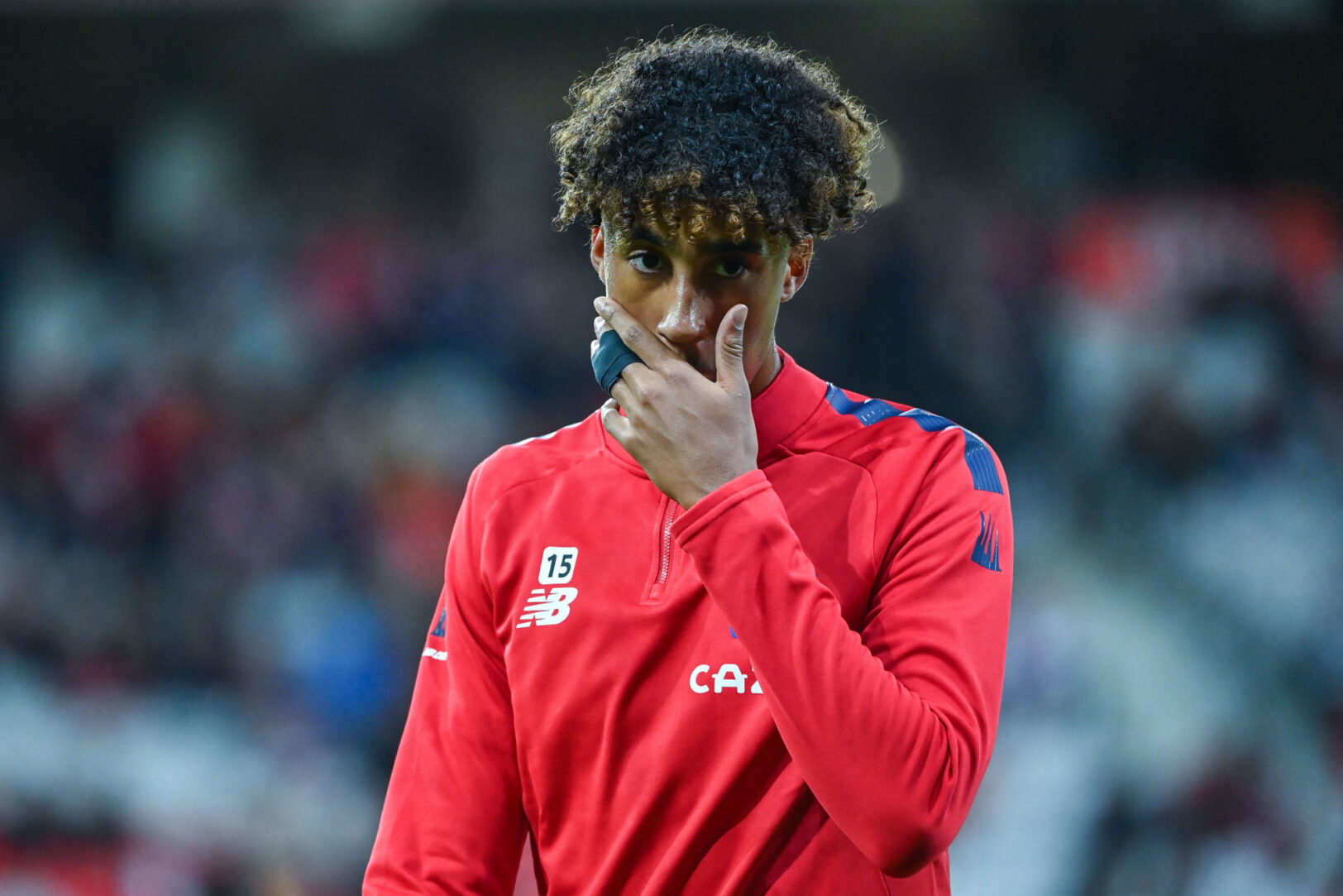 Après avoir snobé le Real pour Manchester United, Lenny Yoro (18 ans) balance : "Ils ont fait preuve..."