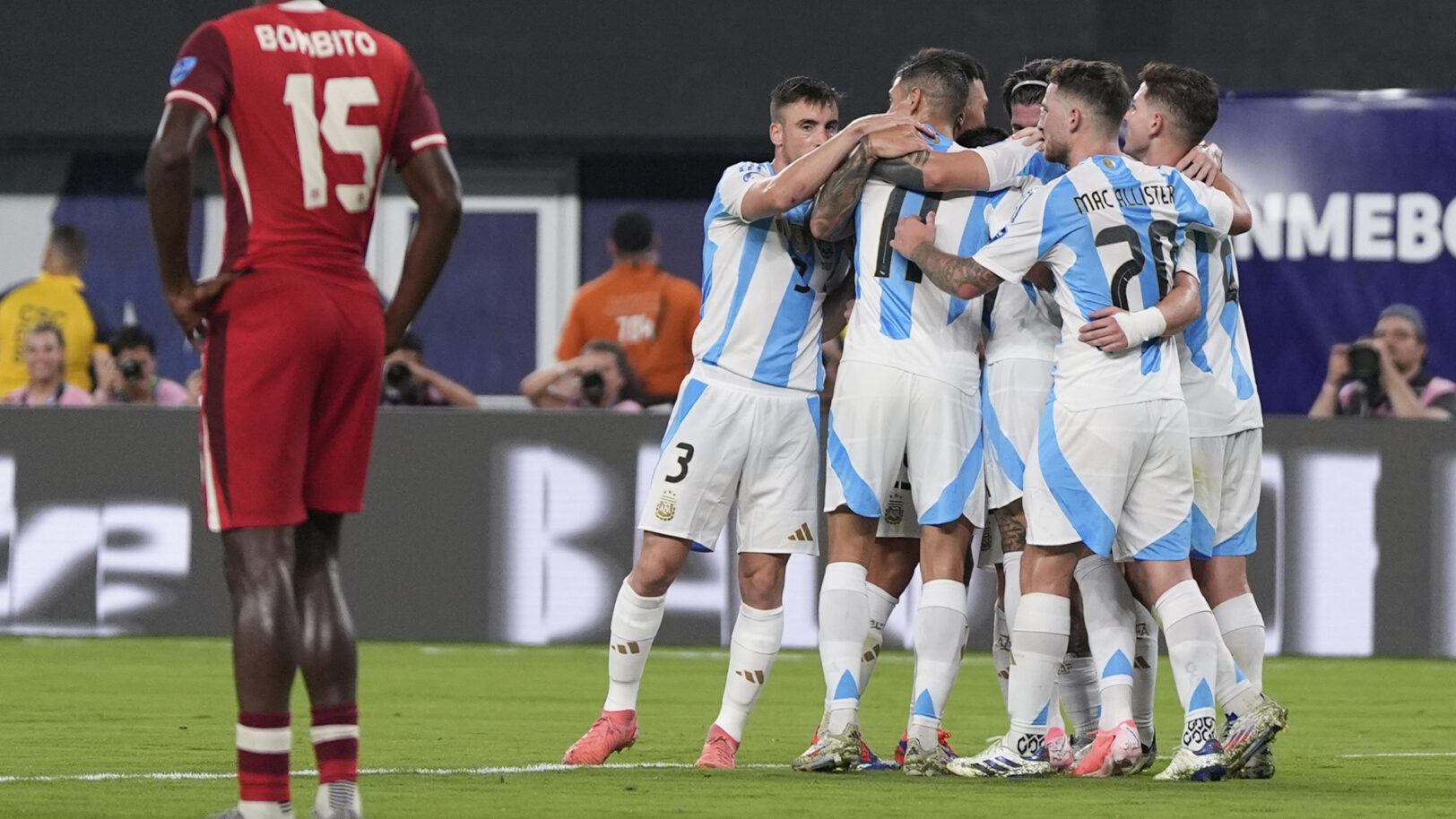 Copa America : Lionel Messi fait une grande annonce sur son futur en Argentine 2 Copa America : Lionel Messi fait une grande annonce sur son futur en Argentine