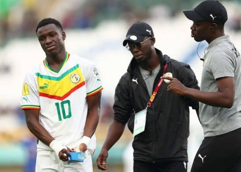 Terrible nouvelle pour Amara Diouf : opéré d'une grave blessure à Barcelone, il trahit son club 2 Terrible nouvelle pour Amara Diouf : opéré d'une grave blessure à Barcelone, il trahit son club
