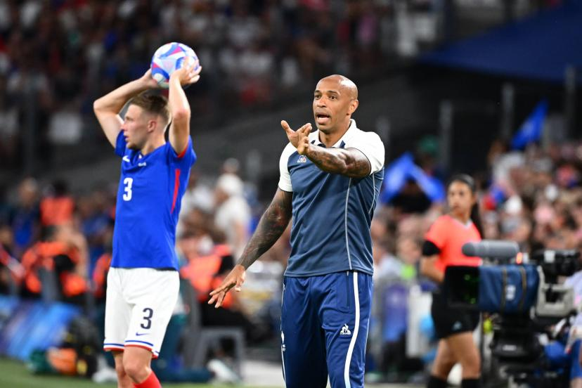 Thierry Henry prend une décision fracassante pour le match contre la Guinée ! 1 Thierry Henry prend une décision fracassante pour le match contre la Guinée !