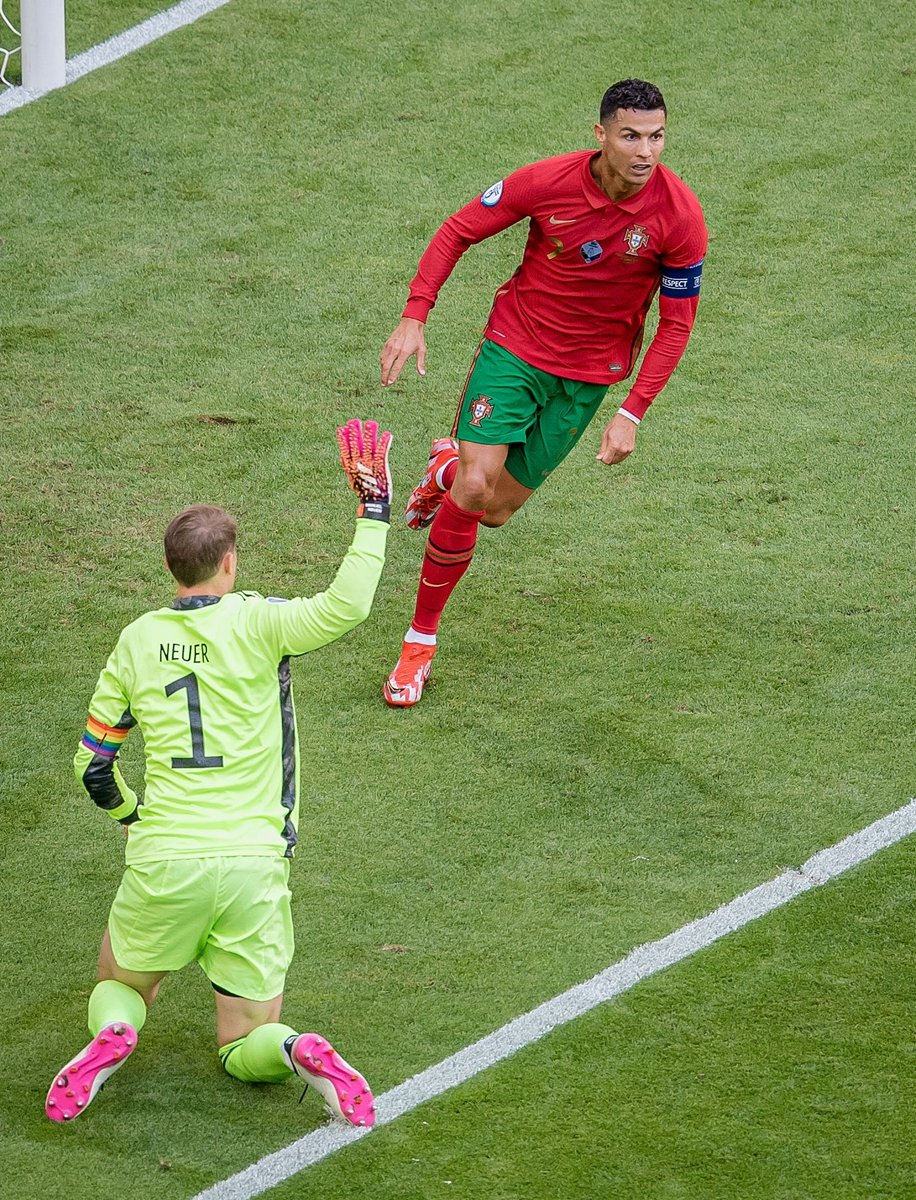 Manuel Neuer désigne le joueur le plus dangereux qu’il ait rencontré, et ce n’est pas Messi