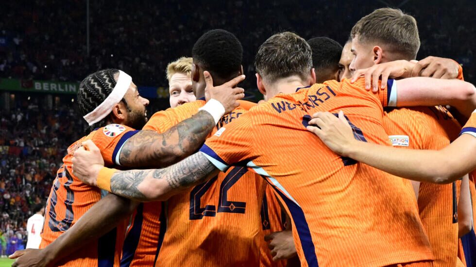 Euro 2024 : Le choix crucial de Koeman entre la France et l'Espagne en finale !