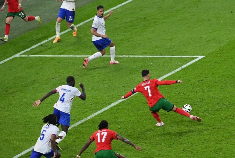 Euro 2024 : Élimination du Portugal, Nabil Djellit se lâche et surprend : « C’est terrible à dire, mais Ronaldo est… »