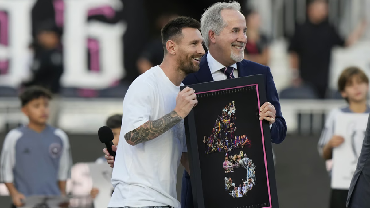 VIDÉO : 45e trophée de Lionel Messi après la Copa, l'Inter Miami célèbre de façon irréelle