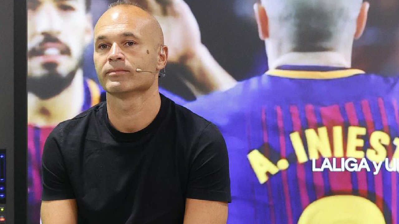 Transfert : Andres Iniesta présente le sauveur du Barça à Joan Laporta, "Il faut le signer"