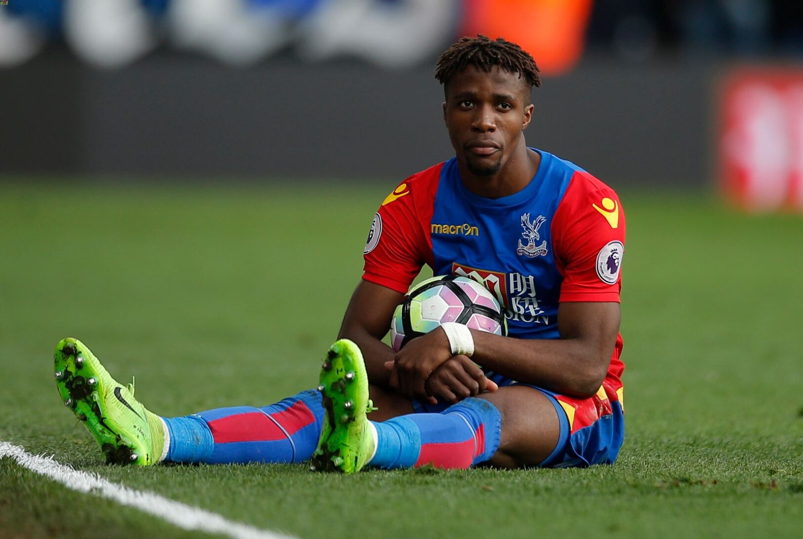 Transfert : Wilfried Zaha (31 ans) après sa mise à l'écart à Galatasaray, la mauvaise nouvelle tombe