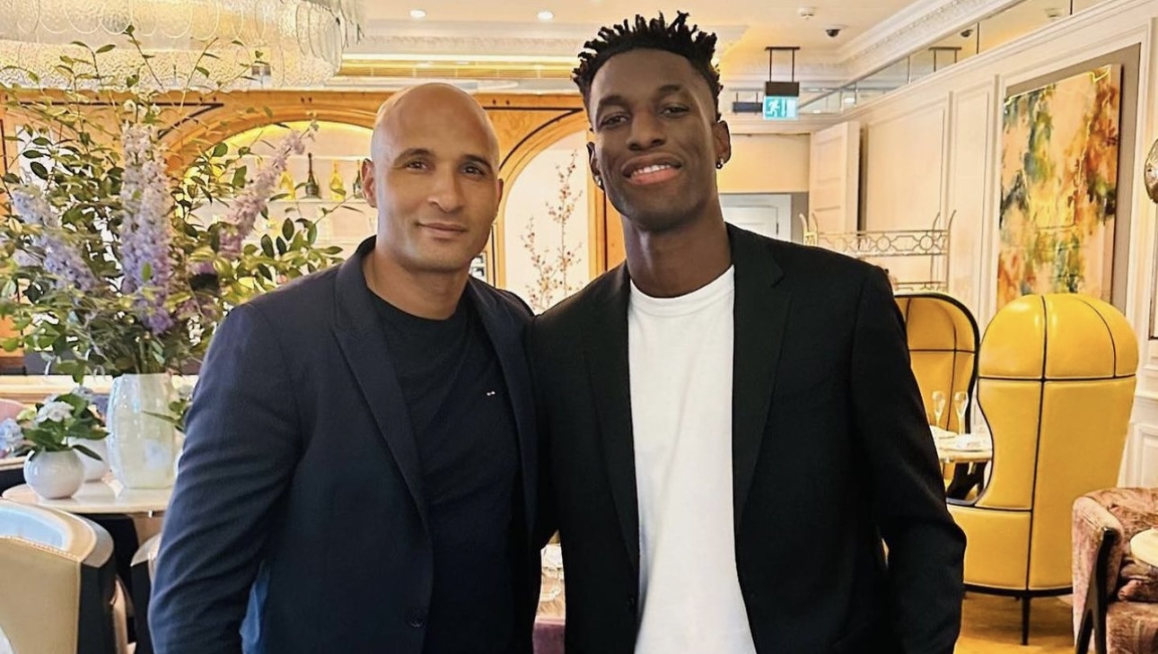 Nicolas Jackson fracasse John Obi Mikel, son agent Diomansy Kamara dévoile le problème : "Ce qu'il a..." 3 Nicolas Jackson fracasse John Obi Mikel, son agent Diomansy Kamara dévoile le problème : "Ce qu'il a..."