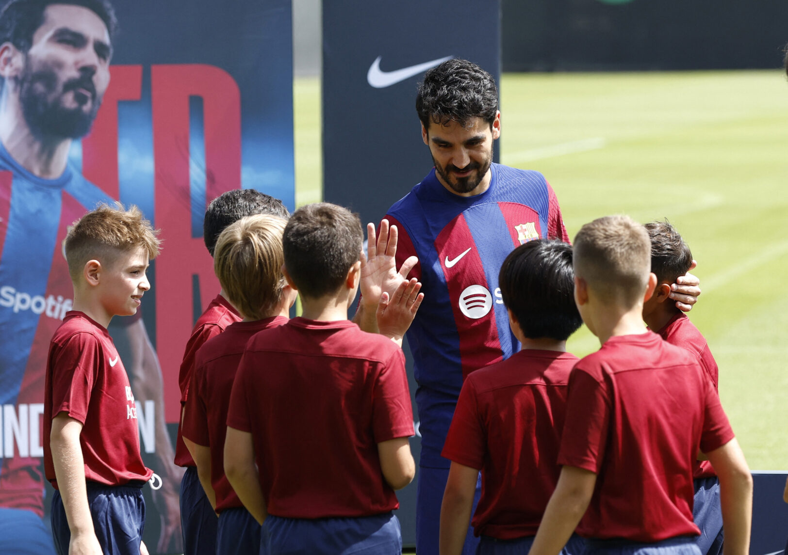  Le Barça lâche Ilkay Gündoğan, Toni Kroos réagit étonnamment