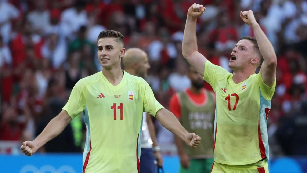 Finale France – Espagne (JO Paris 2024) : Fermin Lopez met deux buts amers aux Français en 7 min