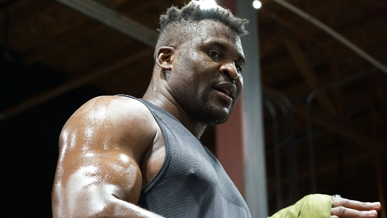 Francis Ngannou bouleverse une vie aux USA, son coach Eric Nicksick balance la folle histoire 2 Francis Ngannou bouleverse une vie aux USA, son coach Eric Nicksick balance toute l’histoire
