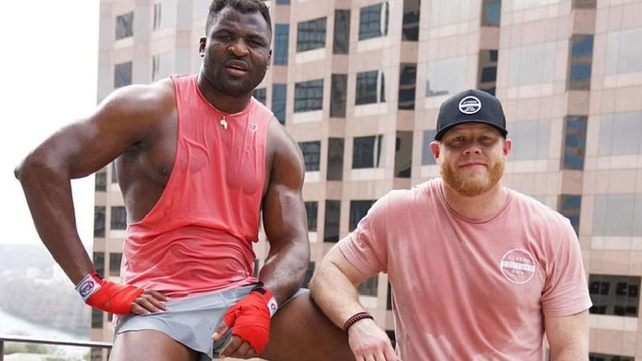 Francis Ngannou bouleverse une vie aux USA, son coach Eric Nicksick balance la folle histoire 1 Francis Ngannou bouleverse une vie aux USA, son coach Eric Nicksick balance toute l’histoire