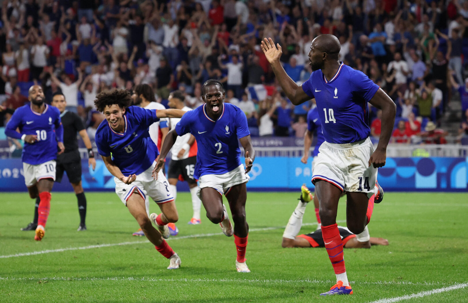 JO 2024 : l'incroyable célébration de Thierry Henry après la finale (Vidéo)