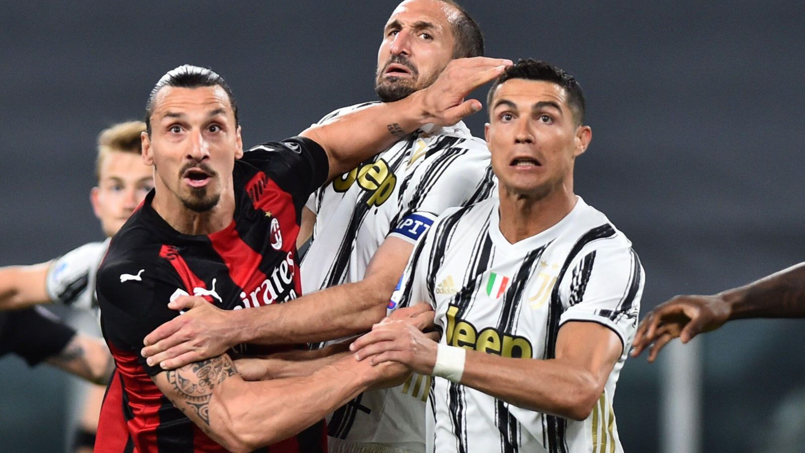Ibrahimovic : le Suédois salue Cristiano Ronaldo pour la première fois